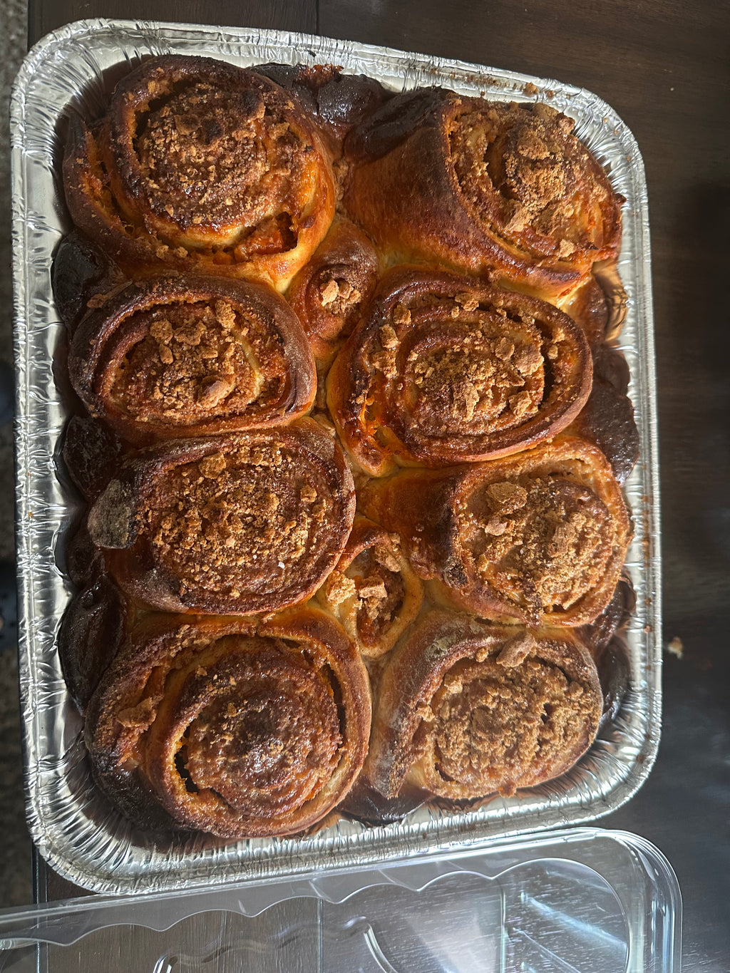 Half a pan (4 rolls)